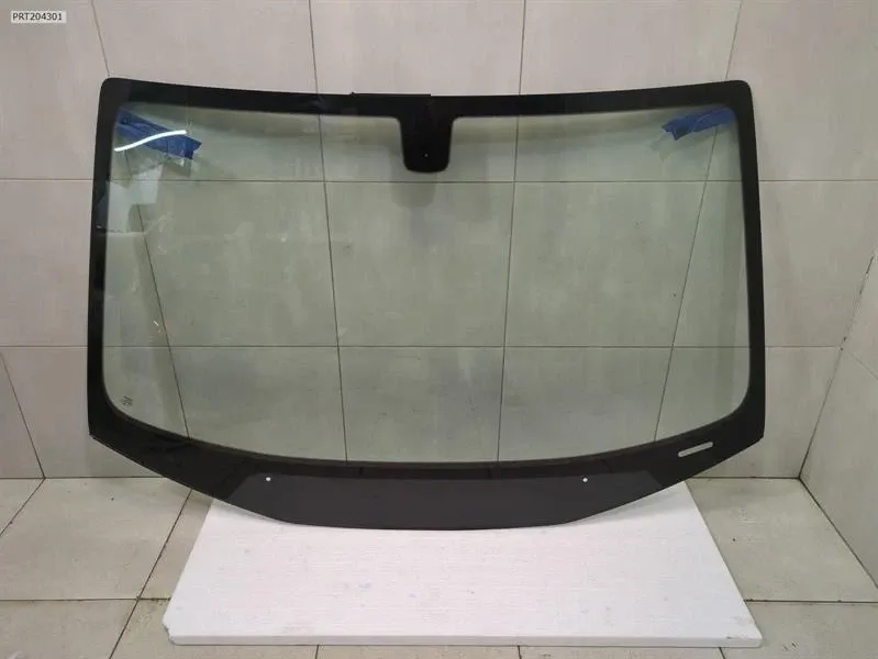 Windscreen Brand/Model: LAMBORGHINI HURACAN
Year: 2024
Eng...
