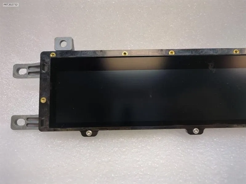Navigation Monitor Brand/Model: FERRARI SF90
Year: 2023
Engine: 39...