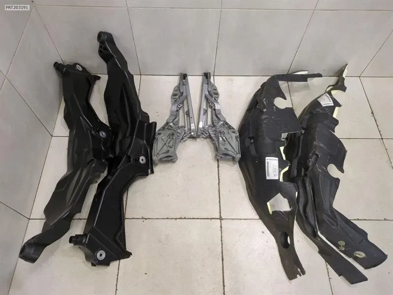 Porsche 911 (992) Bootlid hinge Bootlid hinge — PORSCHE 911 (992) (2019-PRESENT...