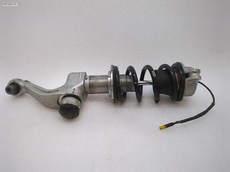 Front shock absorber/damper Brand/Model: FERRARI SF90
Year: 2023
Engine: 39...