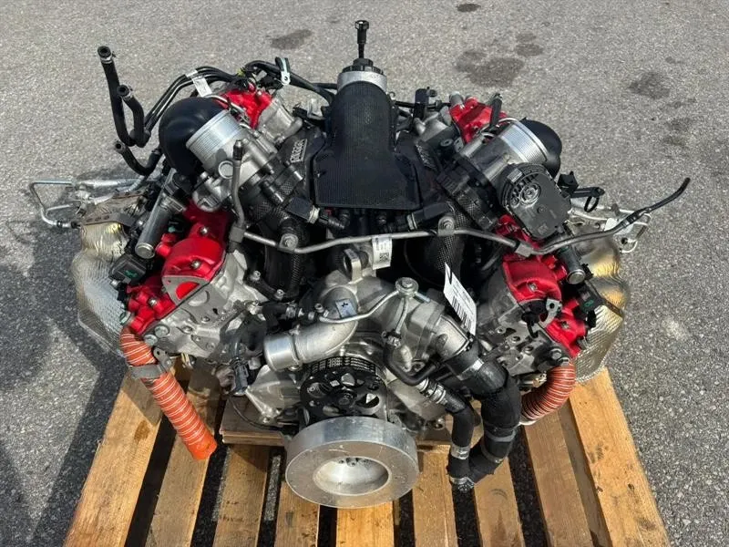 Engine Brand/Model: FERRARI 849 TESTAROSSA

Engine — F...