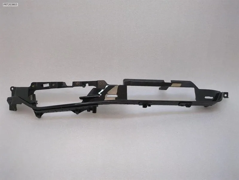 Interior trim Brand/Model: FERRARI 296
Year: 2025
Engine: 299...