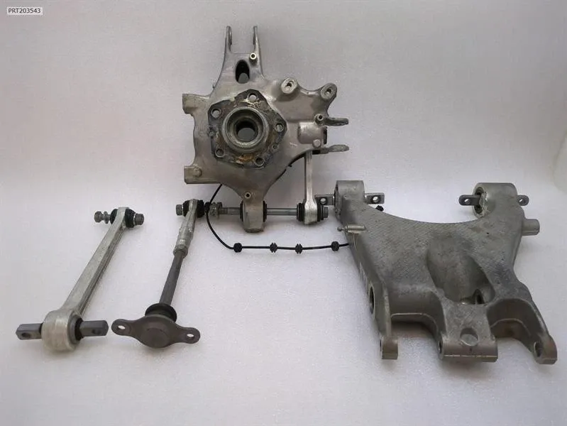 Left Rear Hub Brand/Model: FERRARI SF90
Year: 2023
Engine: 39...