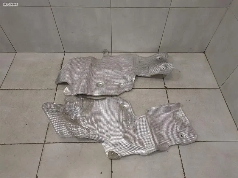 Heat shield Brand/Model: LAMBORGHINI HURACAN
Year: 2024
Eng...
