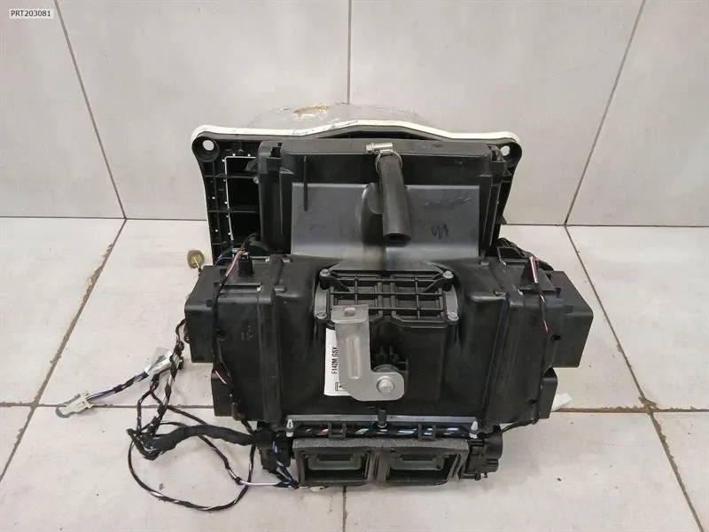Heater Blower Motor Brand/Model: FERRARI 488
Year: 2019
Engine: 390...