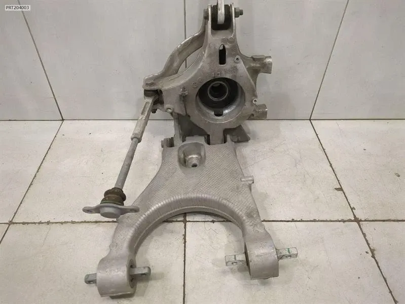 Left Rear Hub Brand/Model: FERRARI SF90
Year: 2023
Engine: 39...