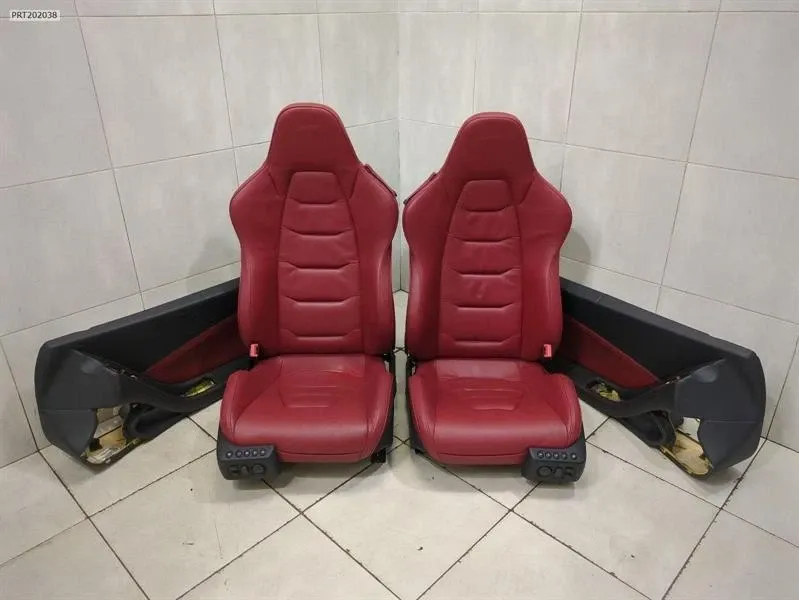 Seat Brand/Model: MCLAREN 650S
Year: 2015
Engine: 37...
