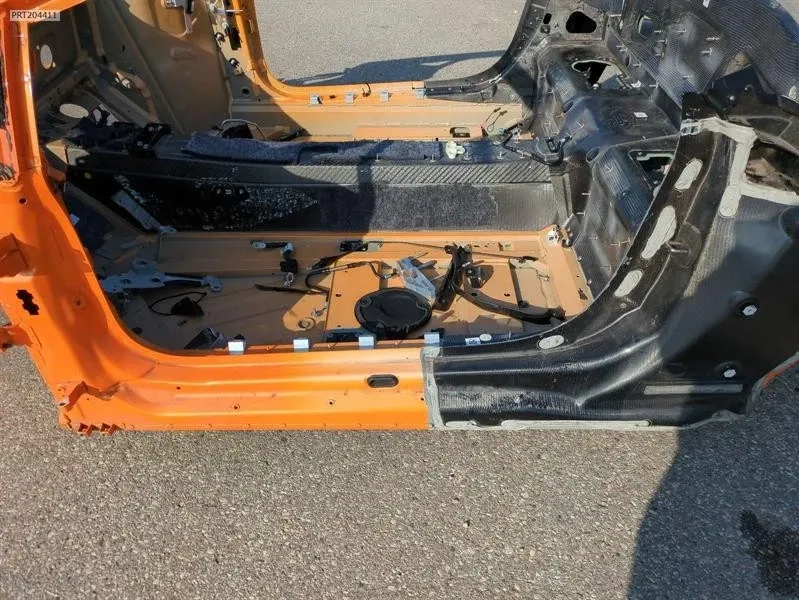Side skirt Brand/Model: LAMBORGHINI HURACAN
Year: 2024
Eng...