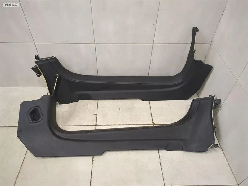 Interior trim Brand/Model: LAMBORGHINI HURACAN
Year: 2024
Eng...