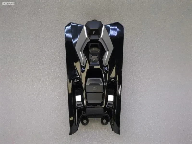 Gear selector Brand/Model: LAMBORGHINI HURACAN
Year: 2024
Eng...