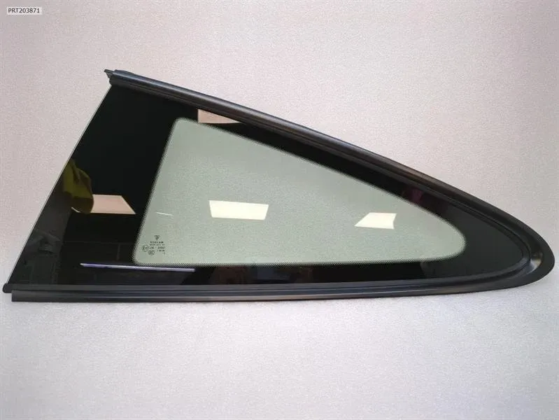 Porsche 911 (992) Rear left quarter window glass