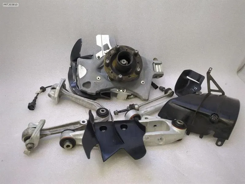 Porsche 911 (992) Left Front Hub