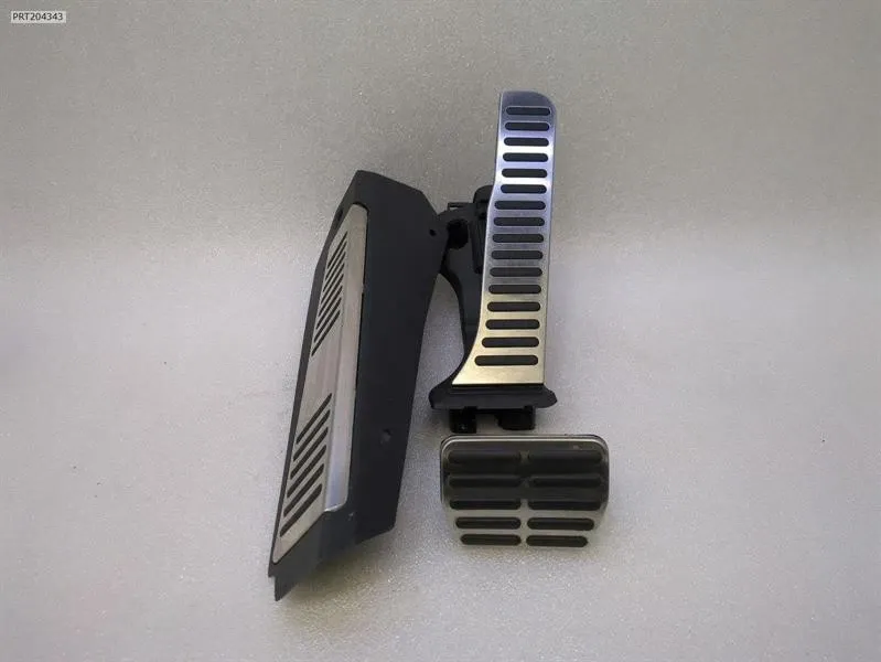 Accelerator throttle pedal Brand/Model: LAMBORGHINI HURACAN
Year: 2024
Eng...