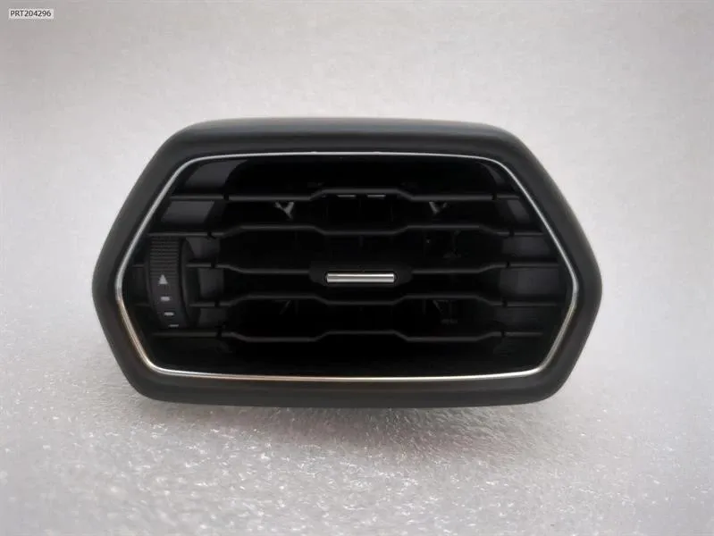 Dashboard air vent Brand/Model: LAMBORGHINI HURACAN
Year: 2024
Eng...