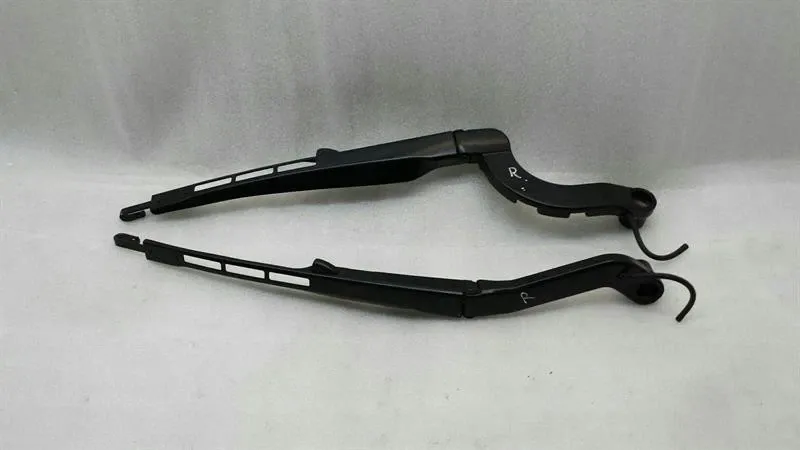 Jaguar XK Wiper arm Wiper arm — JAGUAR XK (X150) (2009) — C2P1266

...