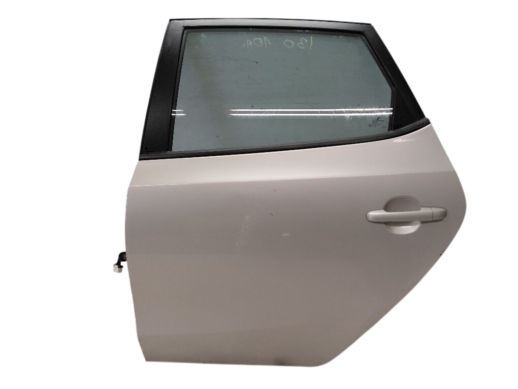 Hyundai i30 Door — rear left