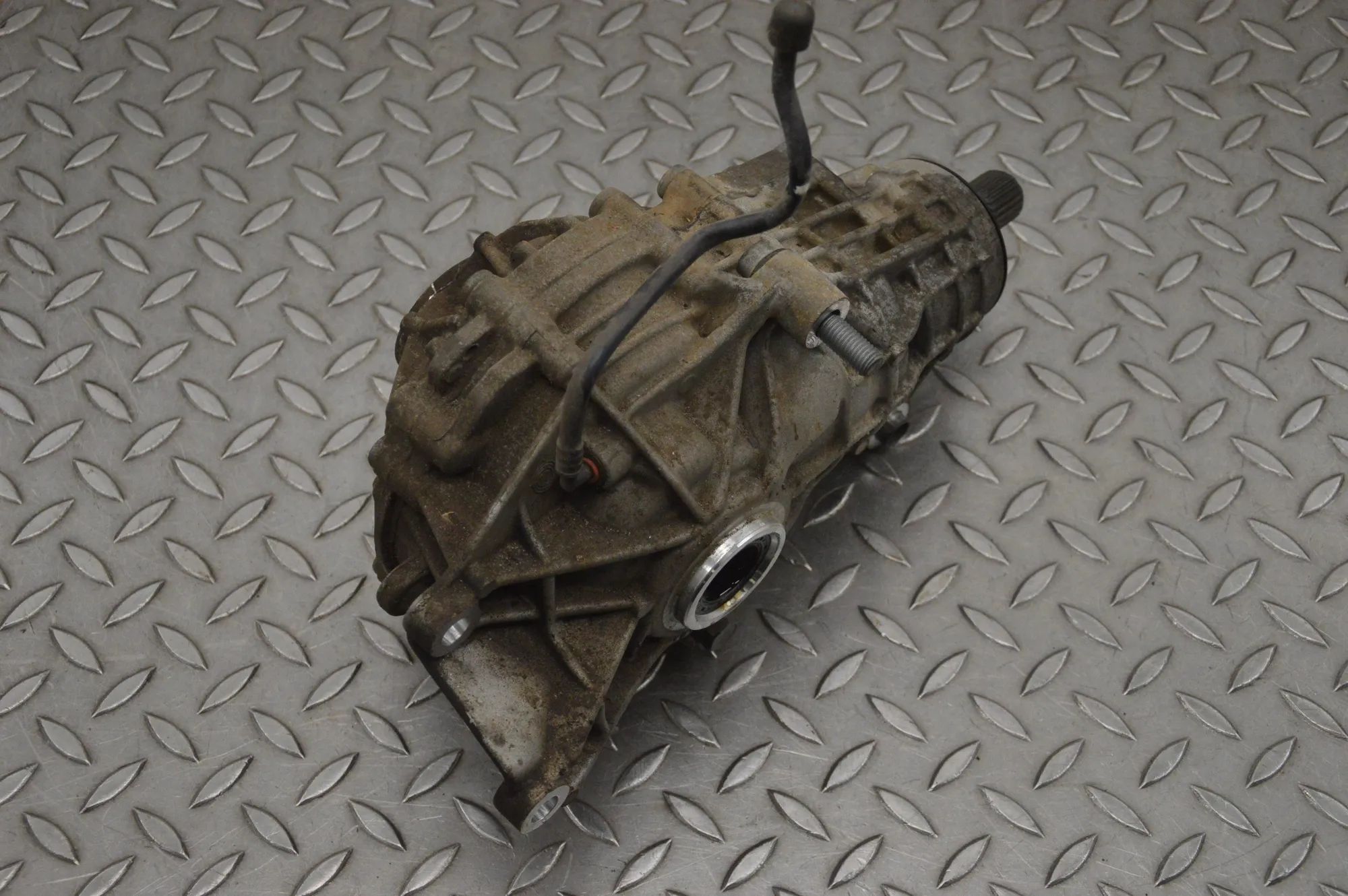 Alfa-Romeo Stelvio передний редуктор Front differential — ALFA ROMEO STELVIO (949) (...