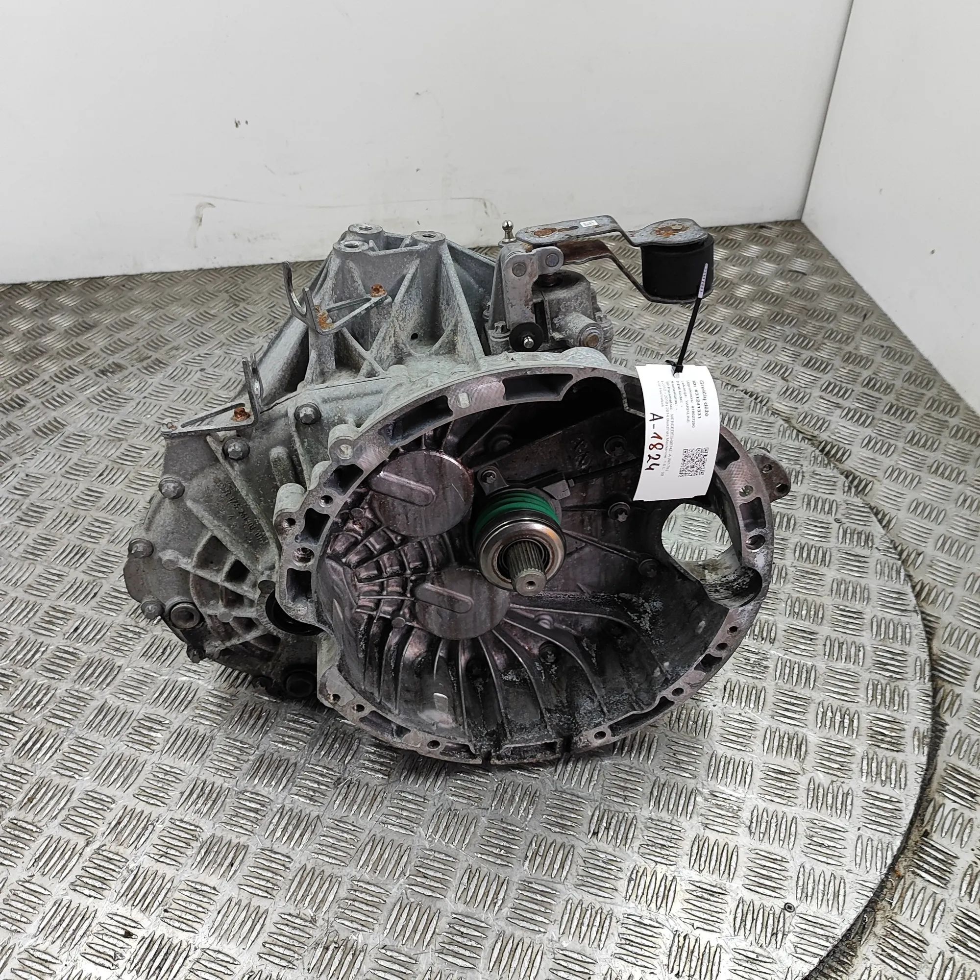 Mercedes-Benz A (W176) Gearbox Gearbox — MERCEDES BENZ A-CLASS (W176) (2012-20...