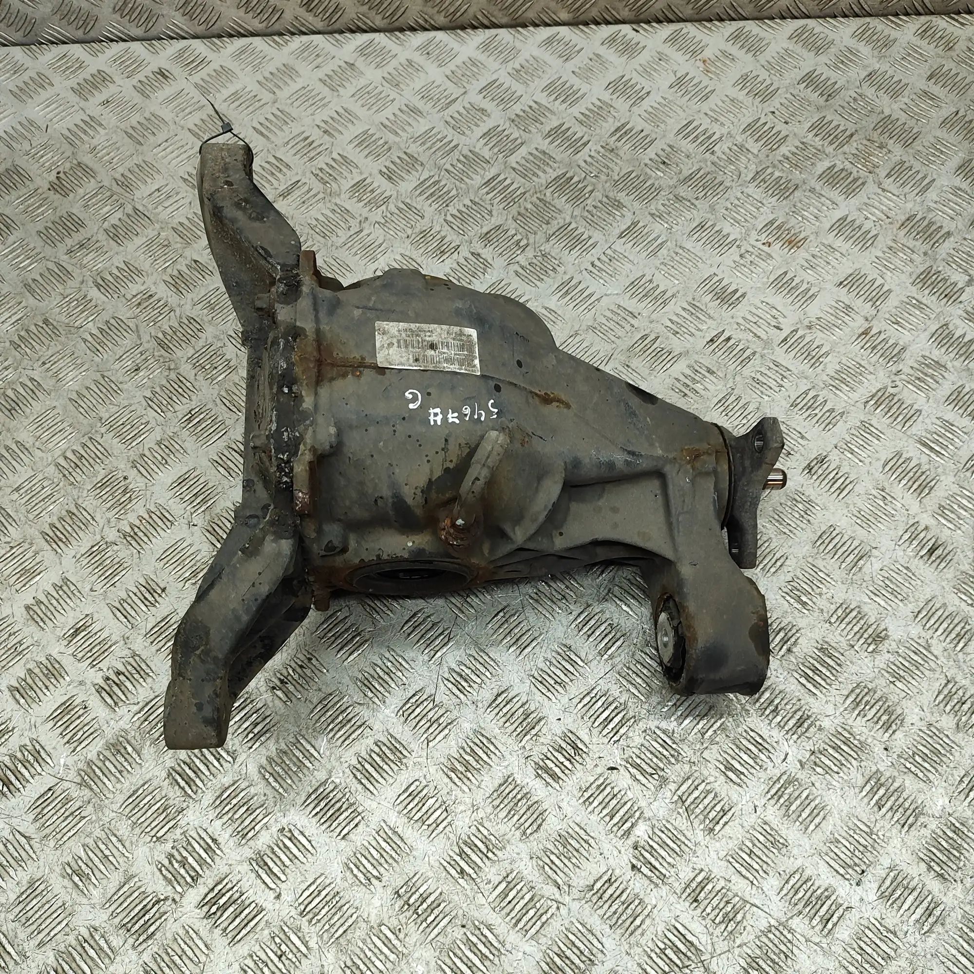 Mercedes-Benz ML / GLE (W166) rear differential Rear differential — MERCEDES BENZ GLE (W166) (2...