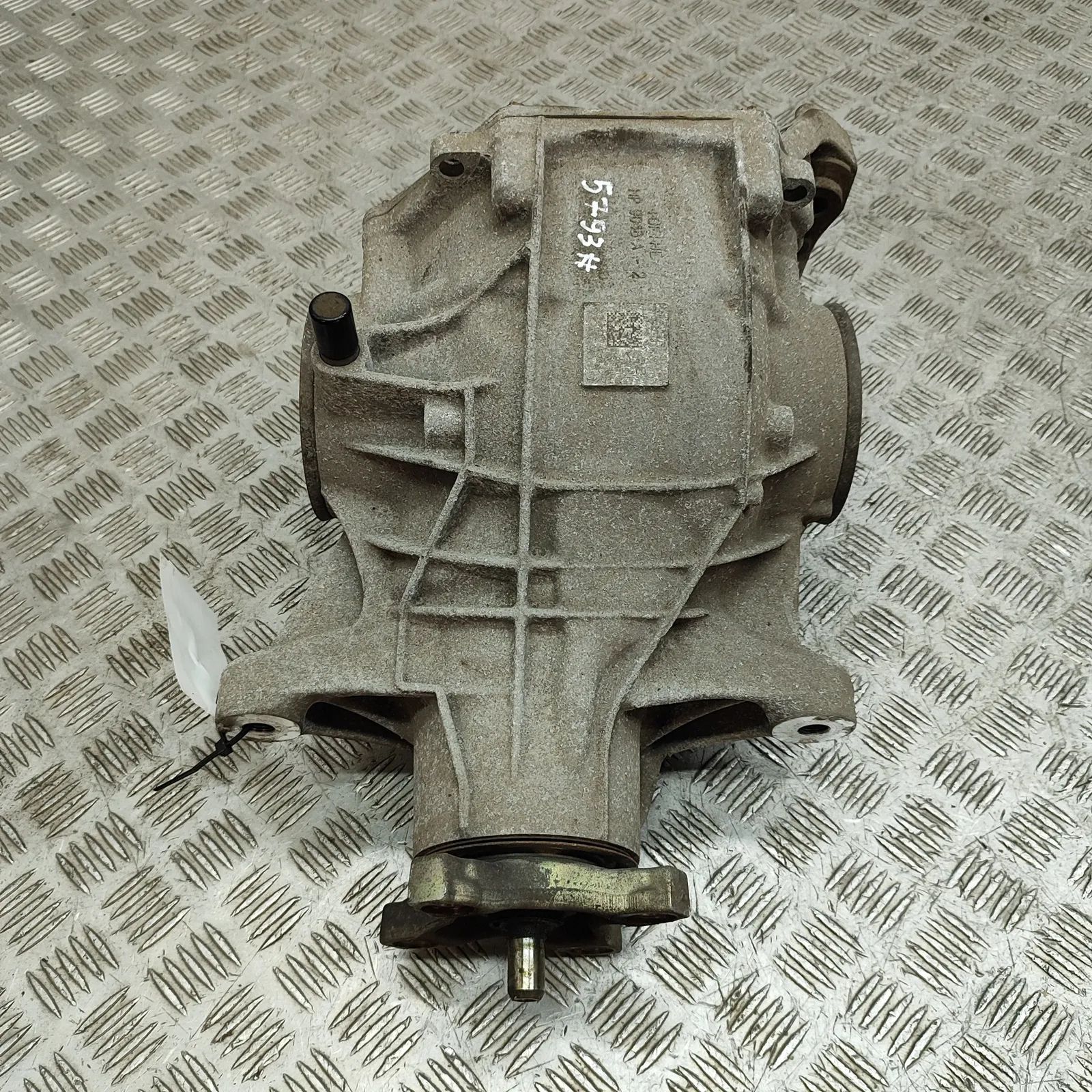 Mercedes-Benz A (W177) задний редуктор Rear differential — MERCEDES BENZ S-CLASS (W222...