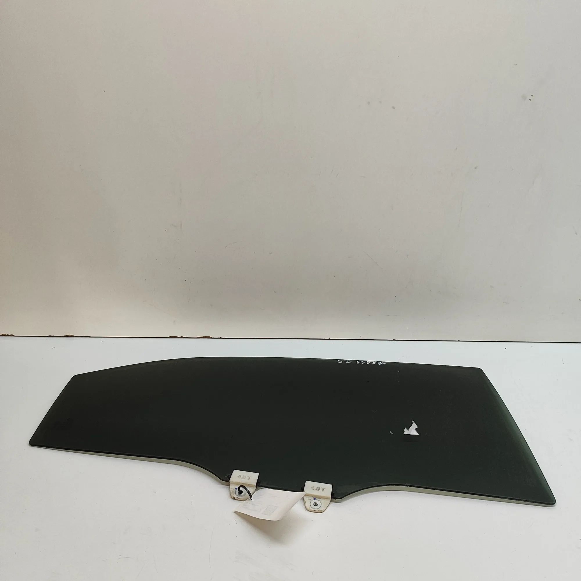 Honda HR-V / e:Ny1 Right rear door window Right rear door window — HONDA E:NY1 (2023-PRES...