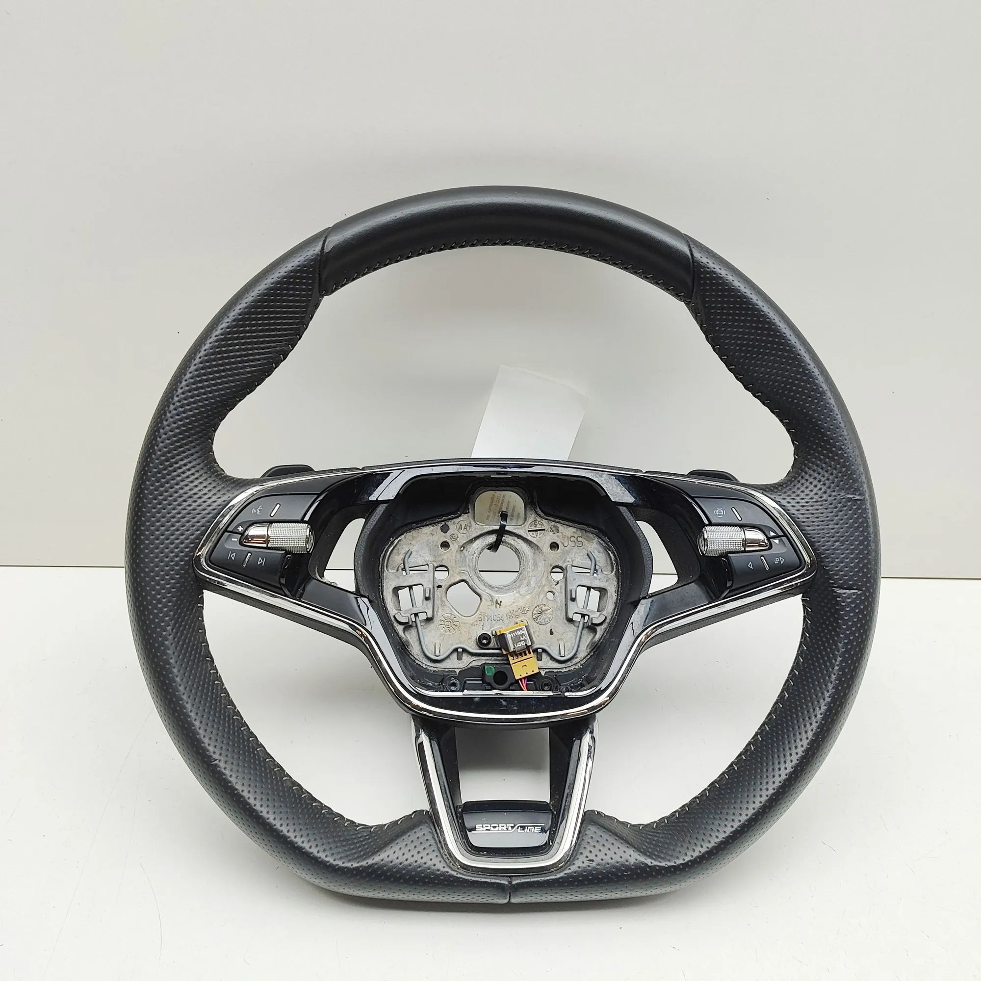 Skoda Kodiaq steering wheel Steering Wheel — SKODA KODIAQ (NS7) (2016-2024)...