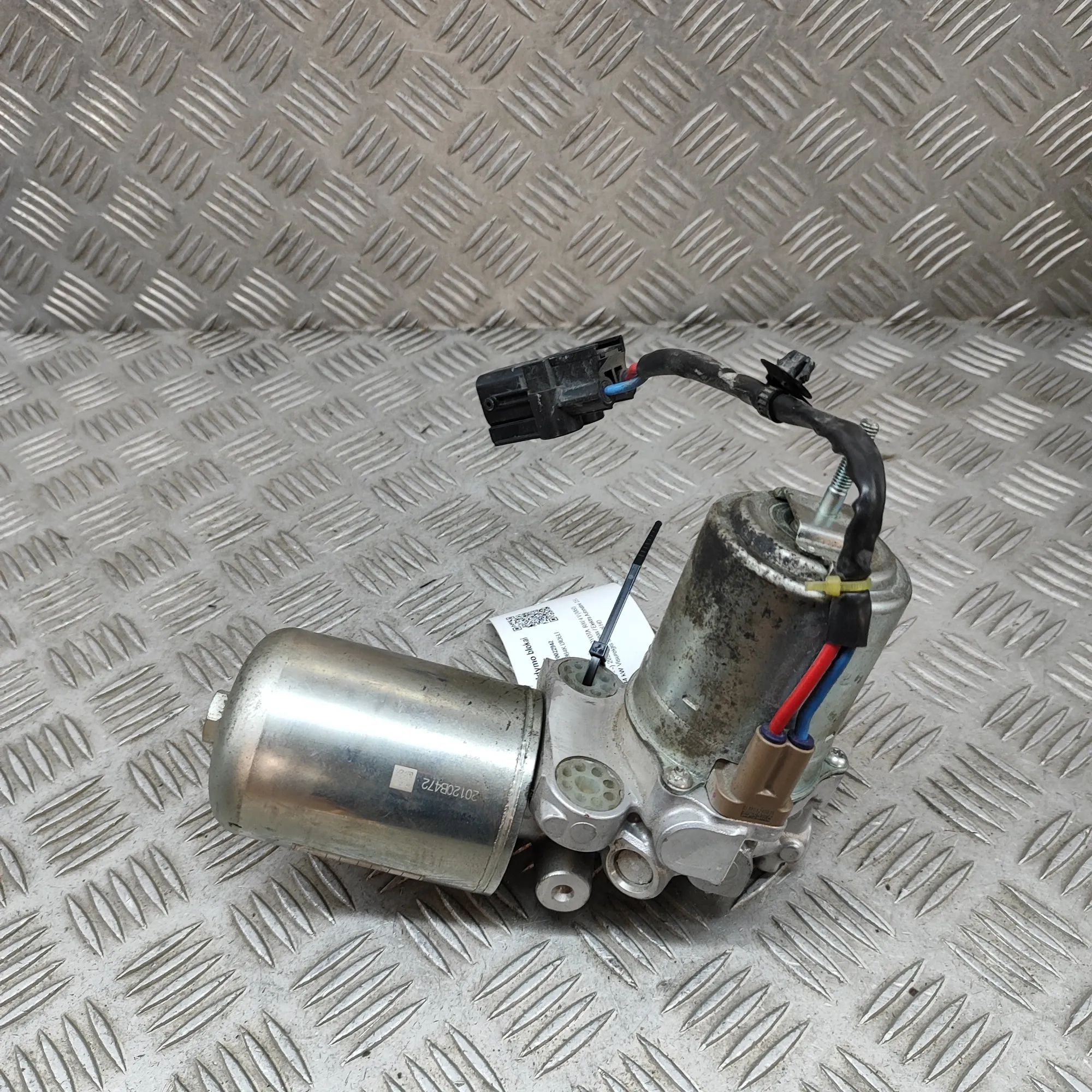 Toyota RAV4 (XA50) ABS hydraulic pump