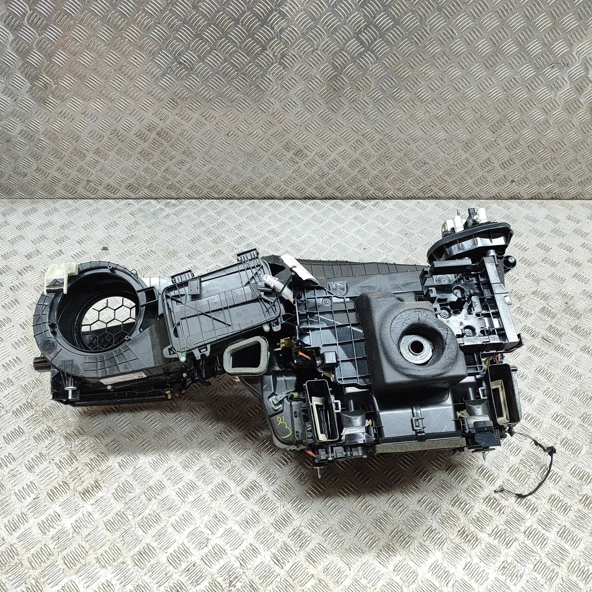 BMW X5 (G05) Interior Heater