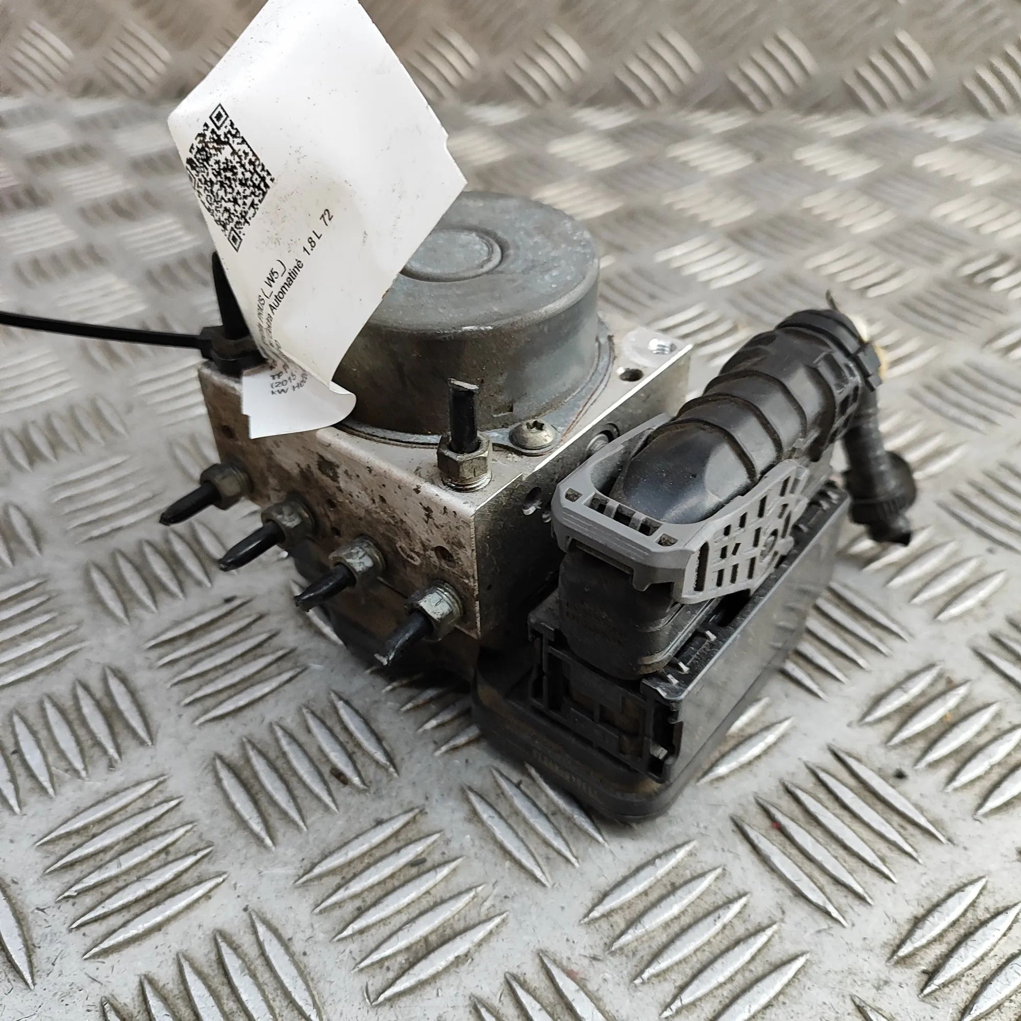 Toyota Prius+ АБС Гидронасос  ABS Pump — TOYOTA PRIUS (XW50) (2015-2022) — 44...
