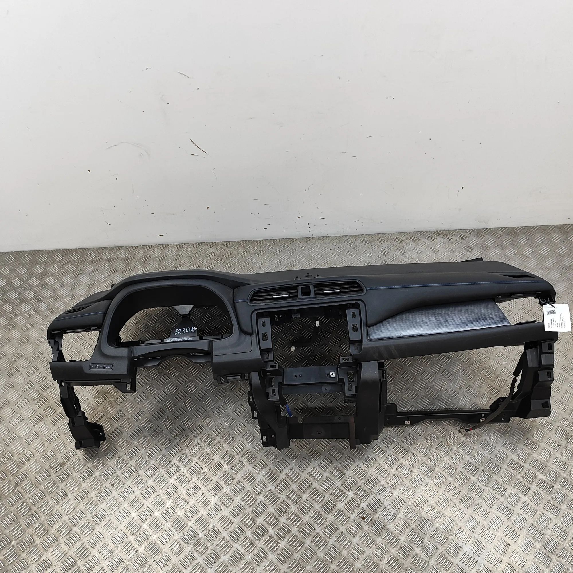 Nissan Leaf Dashboard Dashboard — NISSAN LEAF (ZE1) (2017-PRESENT) — ...
