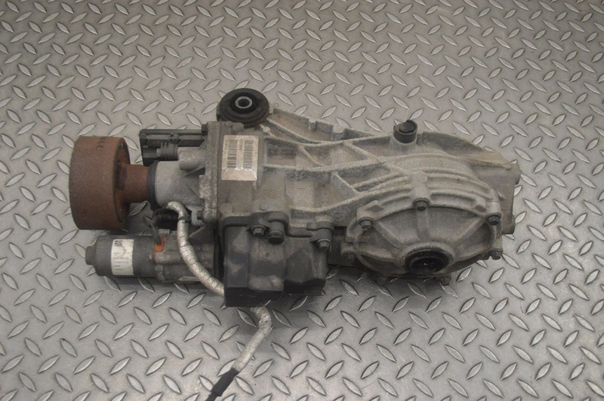 Volvo XC40 / EX40 rear differential Rear differential — VOLVO XC40 (2018-2024) — 31...