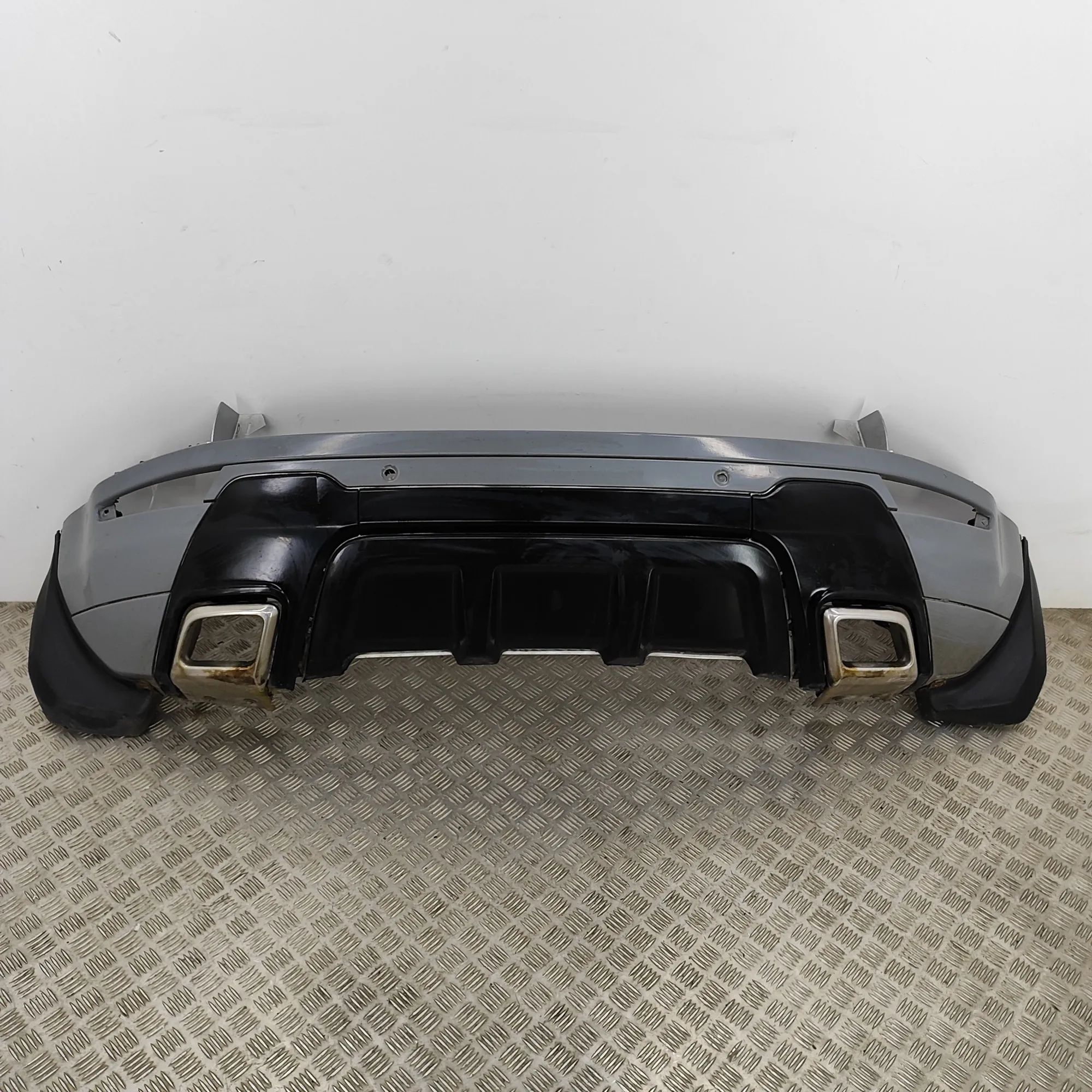 Land Rover Range Rover Evoque Bumper rear Bumper rear — LAND ROVER RANGE ROVER EVOQUE (L5...