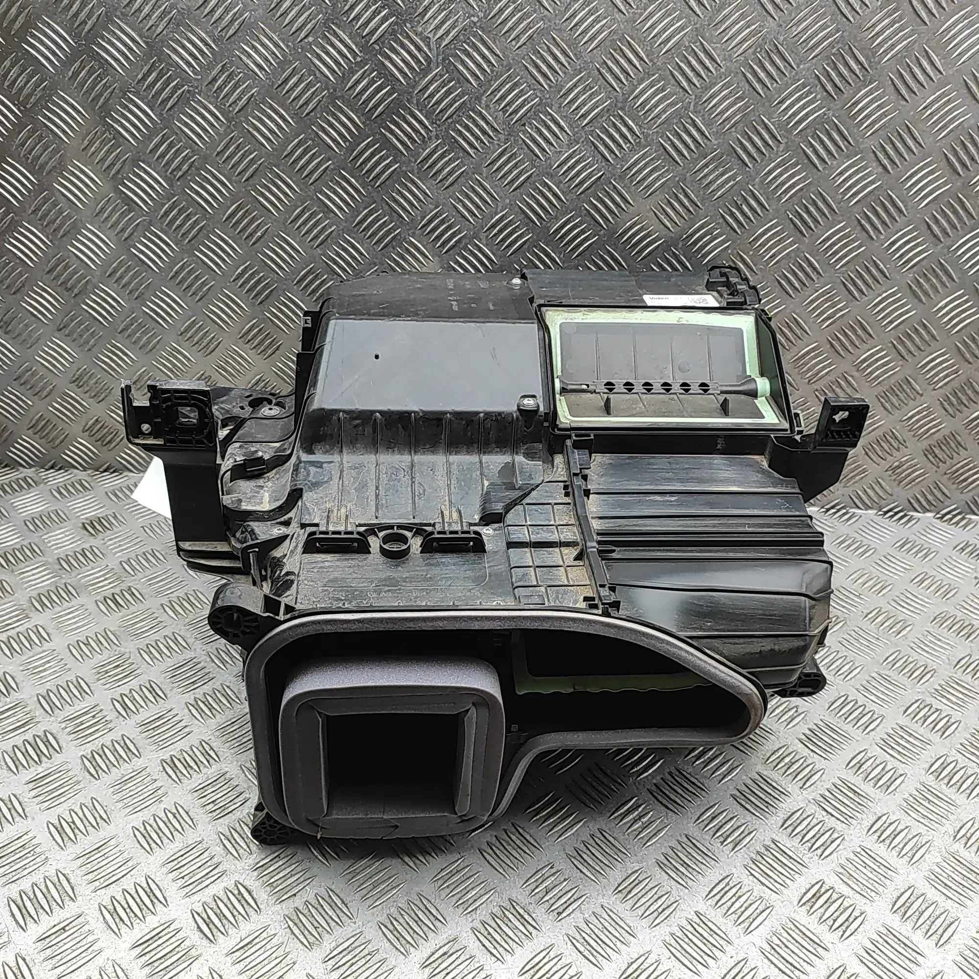 Skoda Enyaq Interior Heater Interior Heater — SKODA ENYAQ (iV SUV 5AC, 5AZ)...