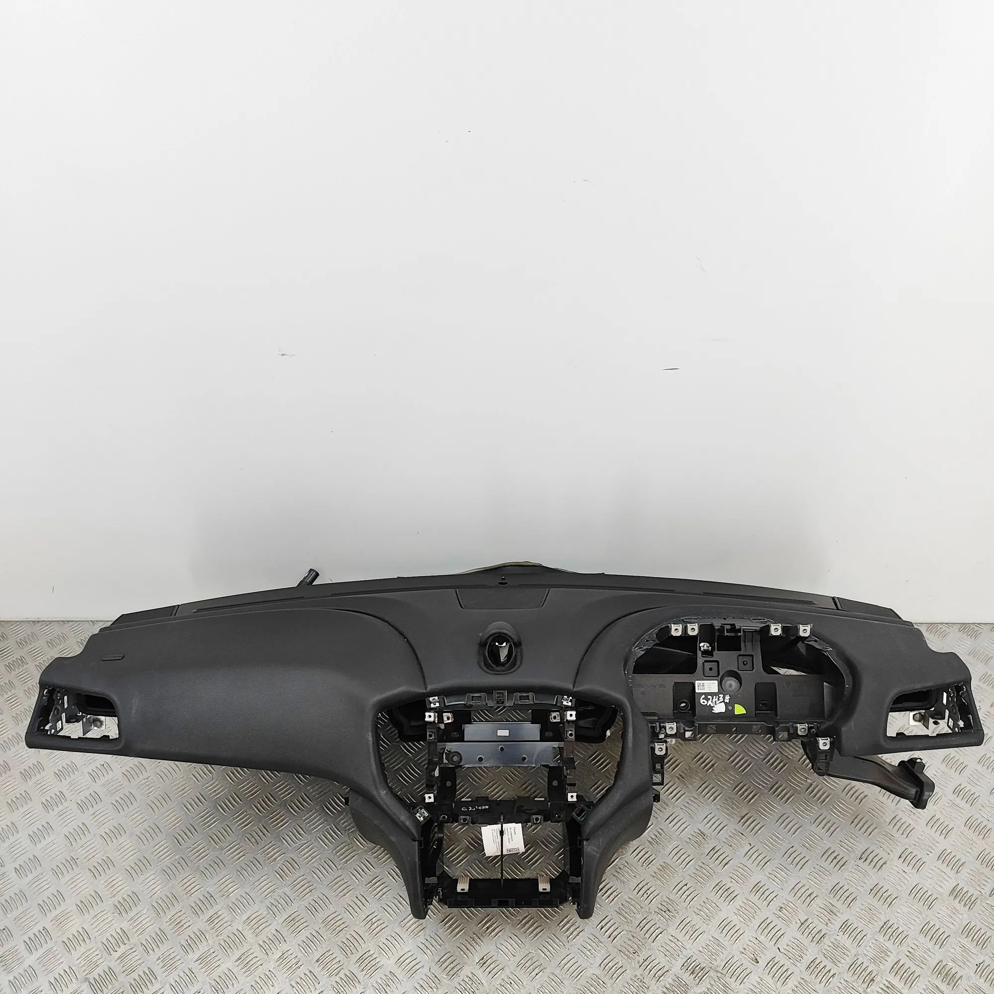 Maserati Ghibli Dashboard Dashboard — MASERATI GHIBLI (M157) (2013-2023) ...