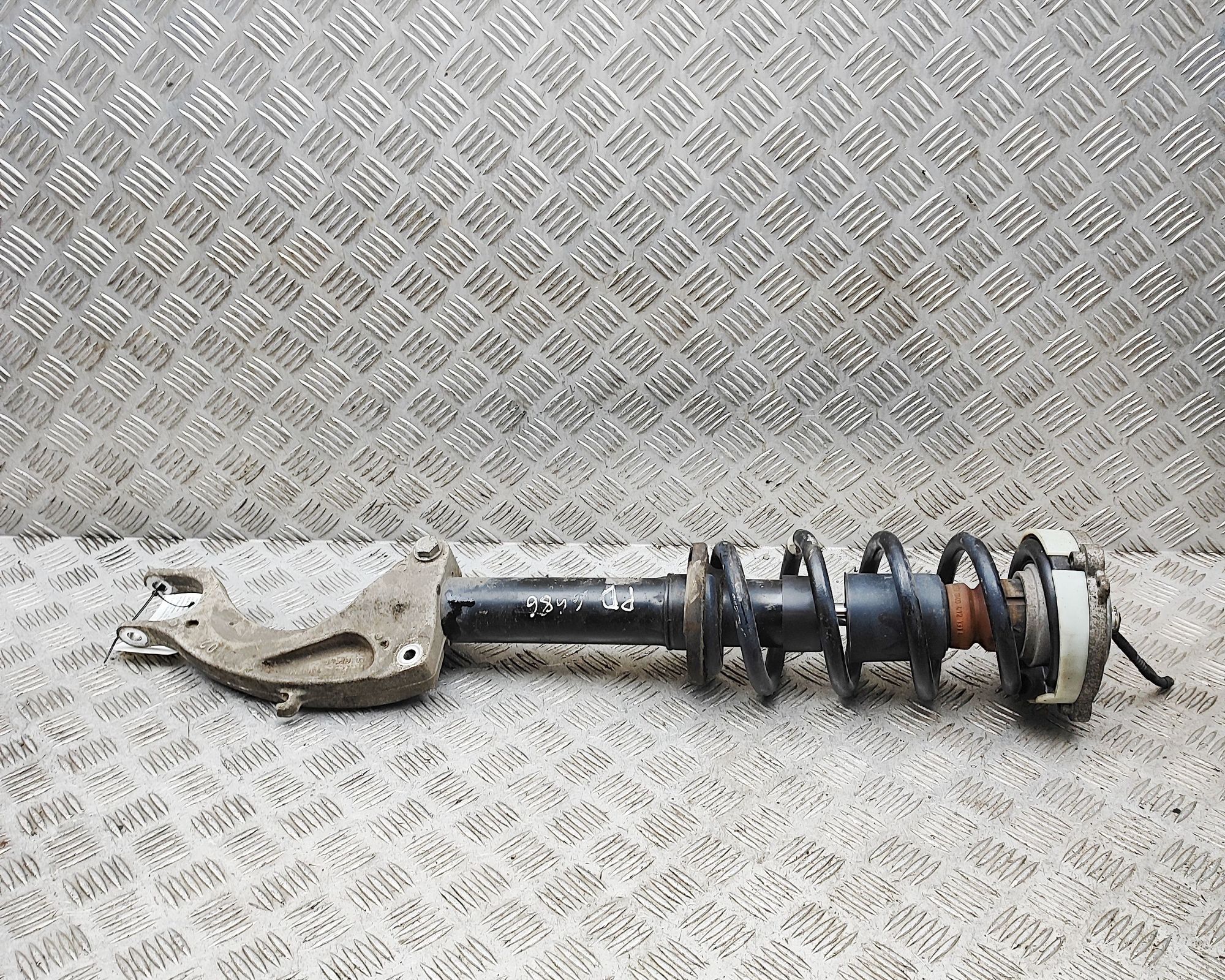 Audi Q5 (FY) Shock absorber — front right Shock absorber — front right — AUDI Q5 (FYB, FY...