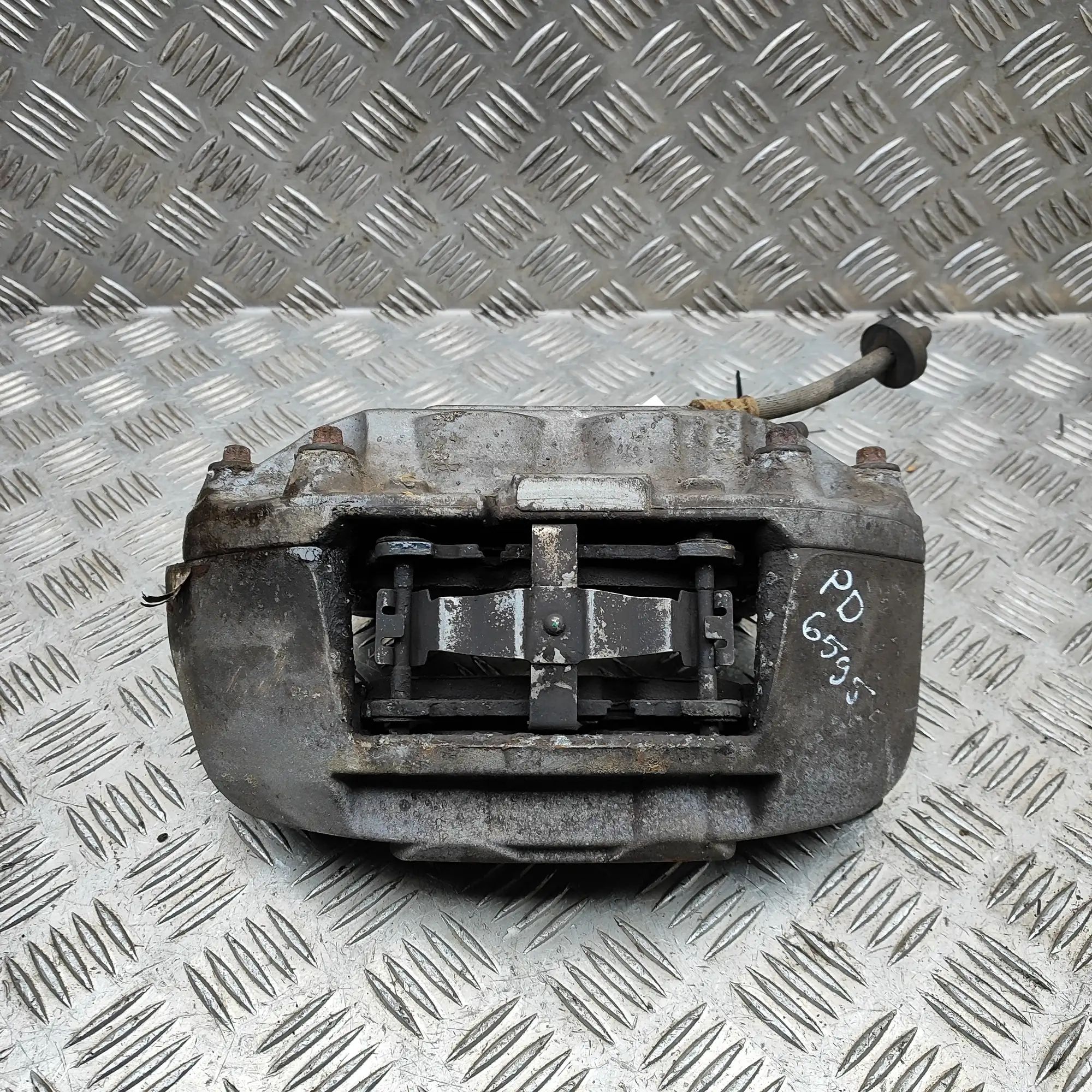 Audi A6 (C7) Brake caliper — front right Brake caliper — front right — AUDI A6 (C7, 4G) ...