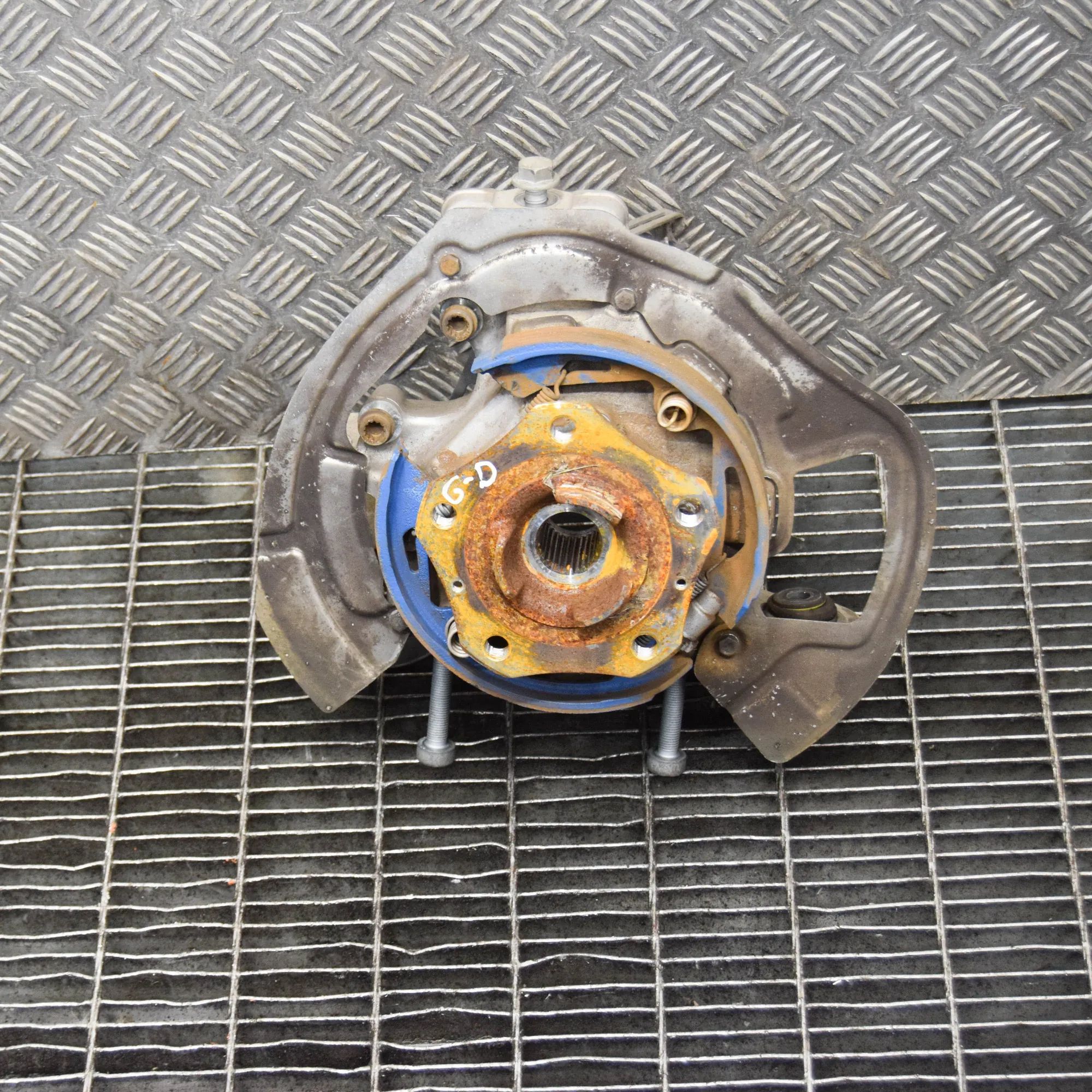 Porsche Panamera Rear Right Wheel Hub