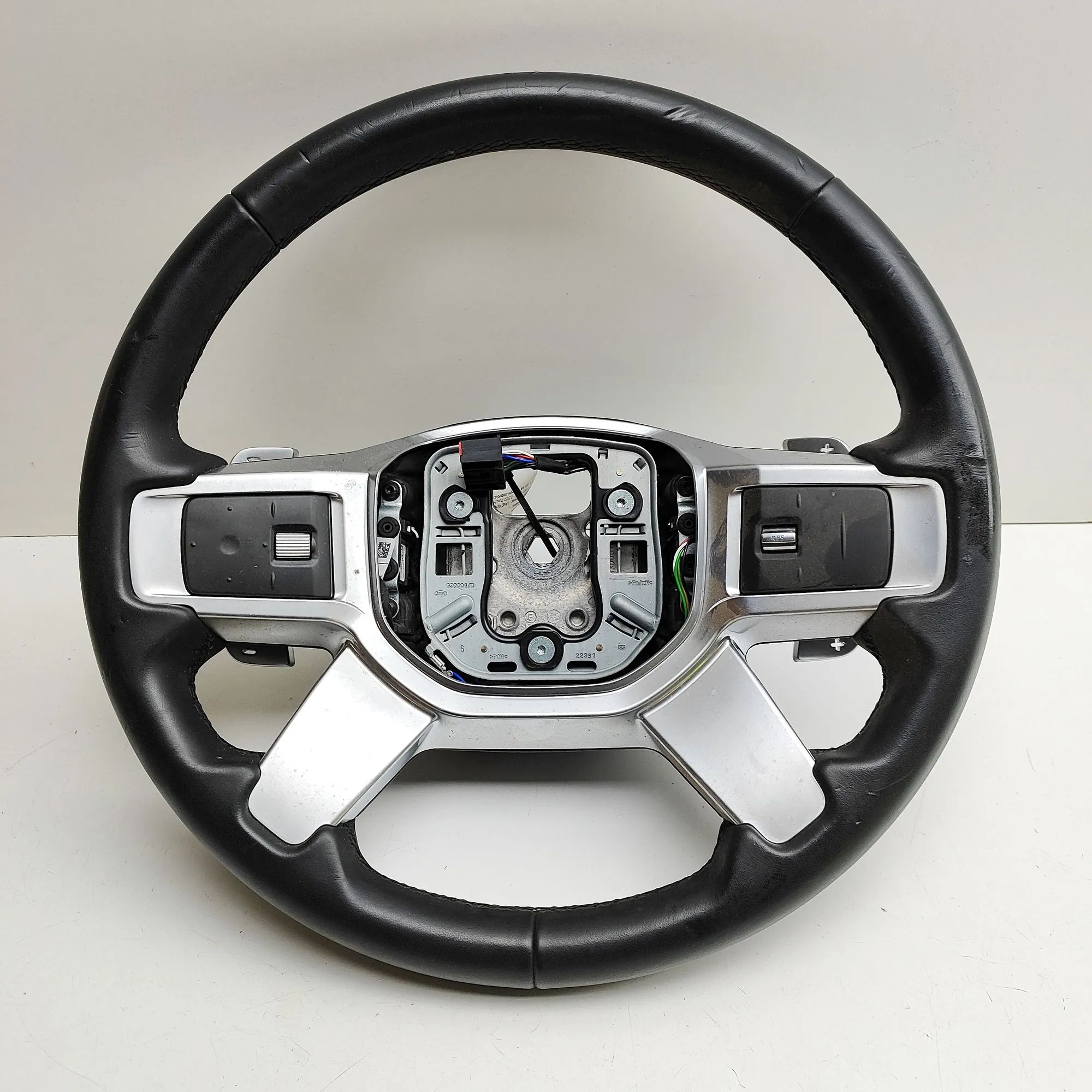 Land Rover Discovery steering wheel Steering Wheel — LAND ROVER DISCOVERY (V L462) ...