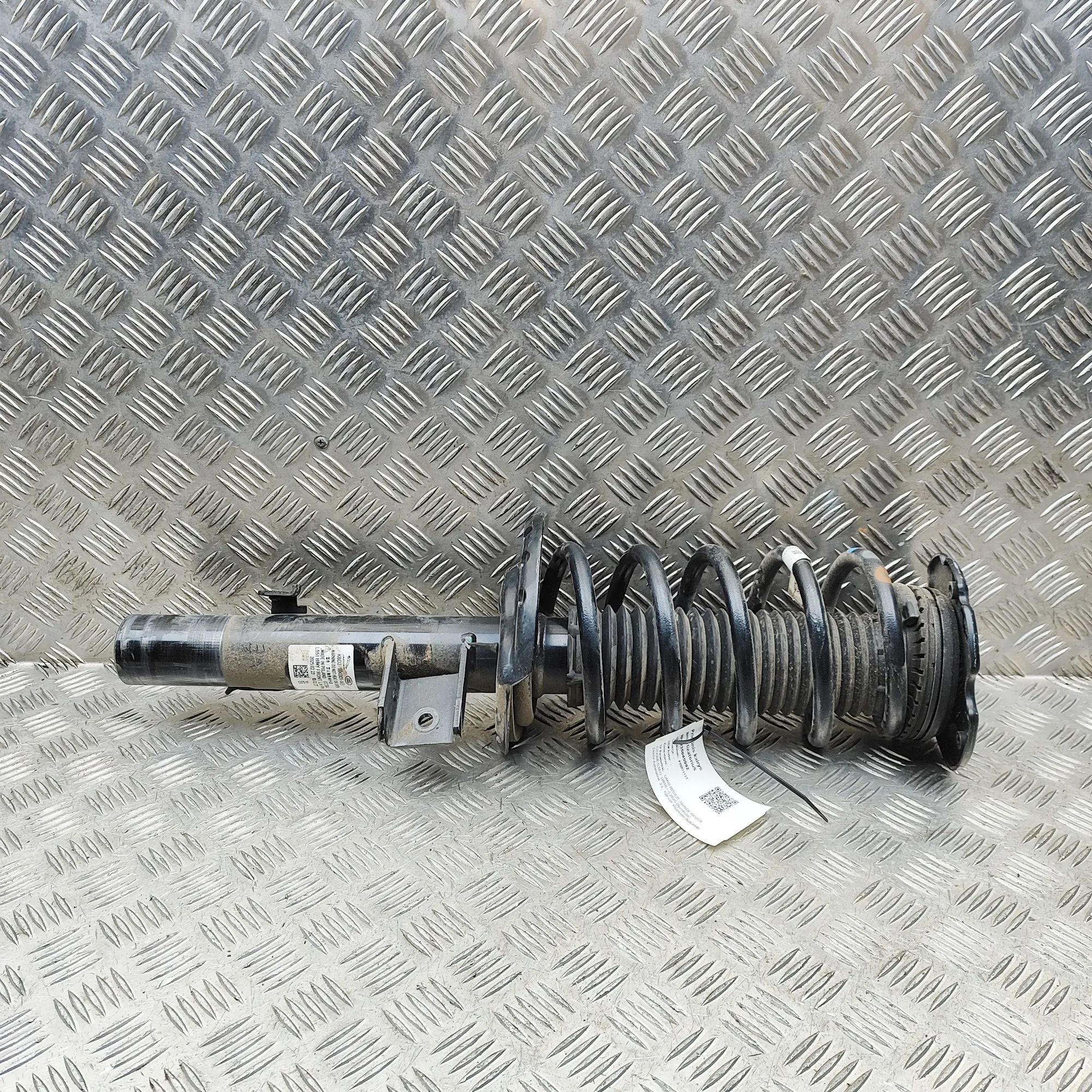 Land Rover Range Rover Evoque Shock absorber — front left Shock absorber — front left — LAND ROVER RANGE ...