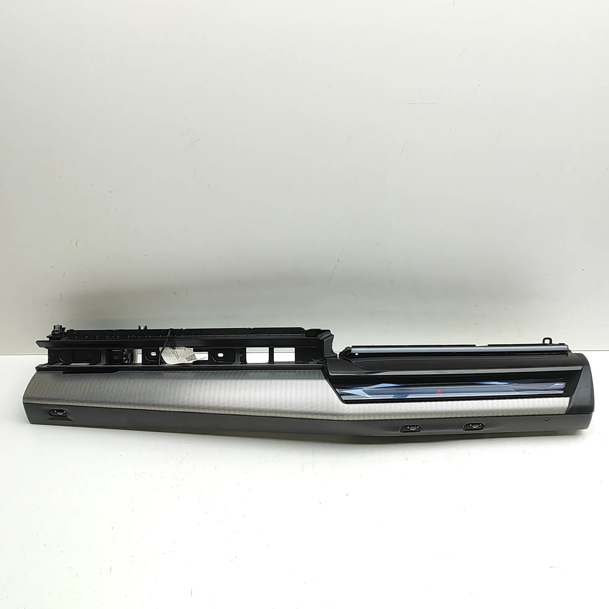 BMW 5 (G30 / G31) Dashboard Trim