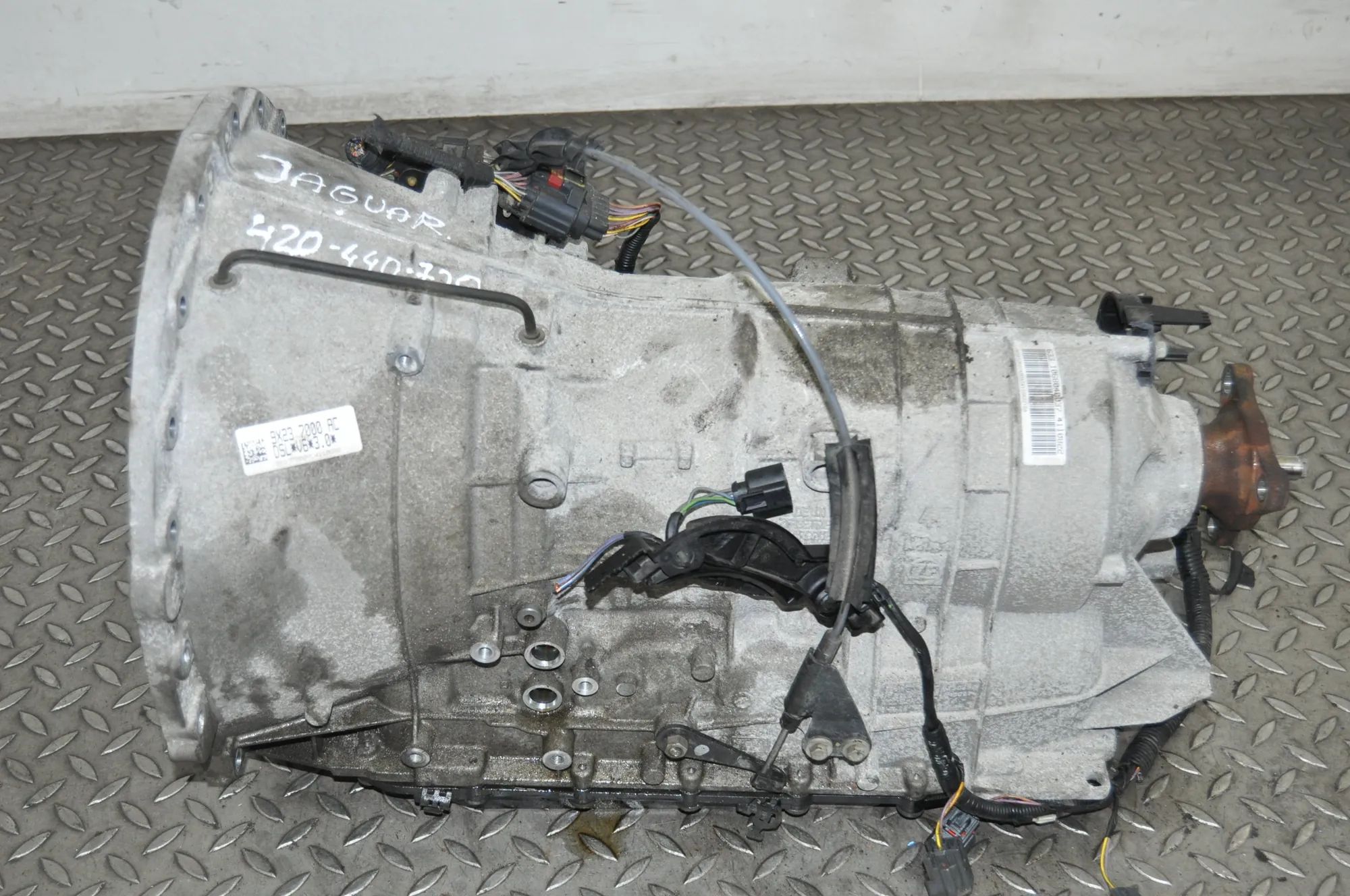 Jaguar XF Gearbox Gearbox — JAGUAR XF (X250, CC9) (2008-2015) — 6...