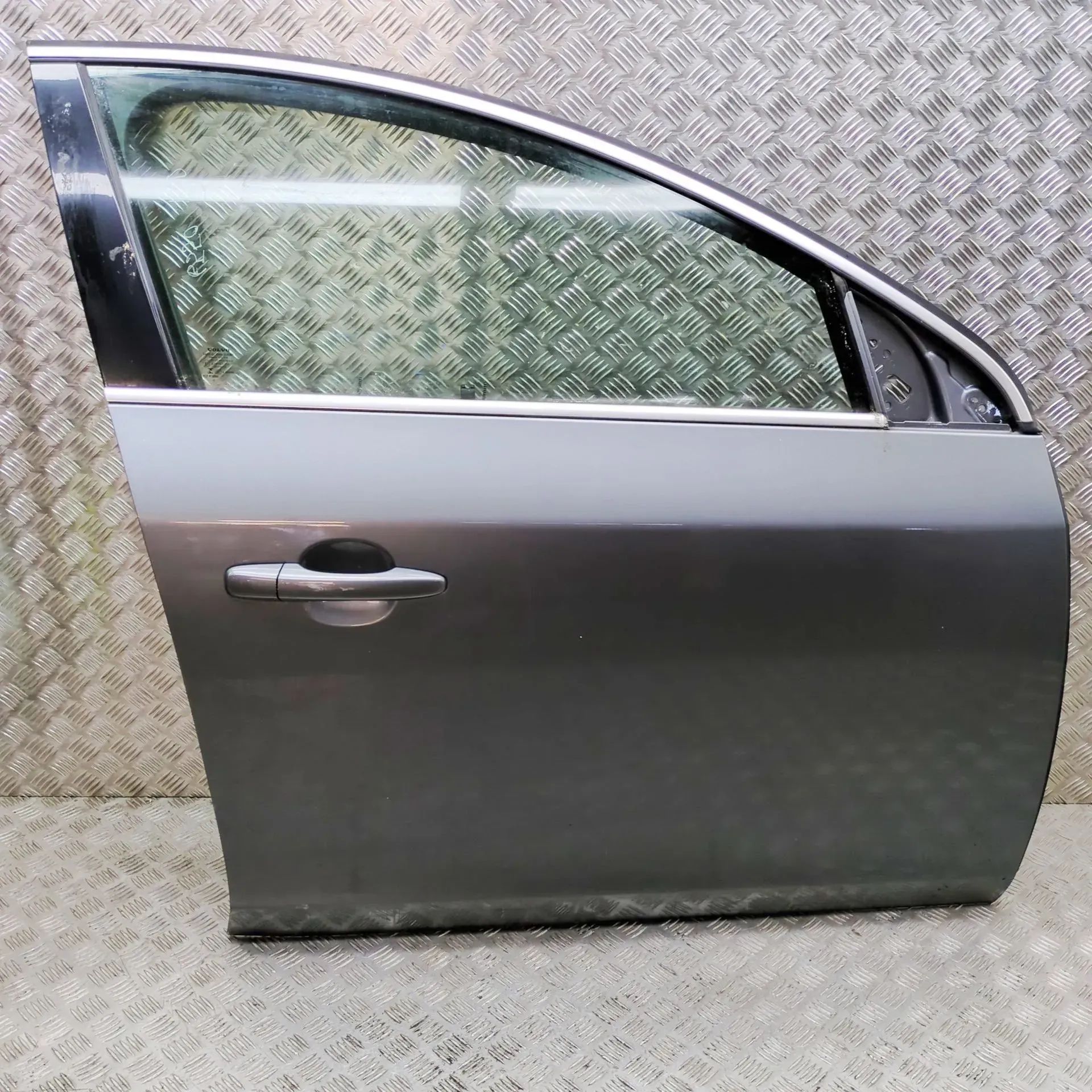 Volvo S60 Door — front right Door — front right — VOLVO S60 II / V60 I (2010...