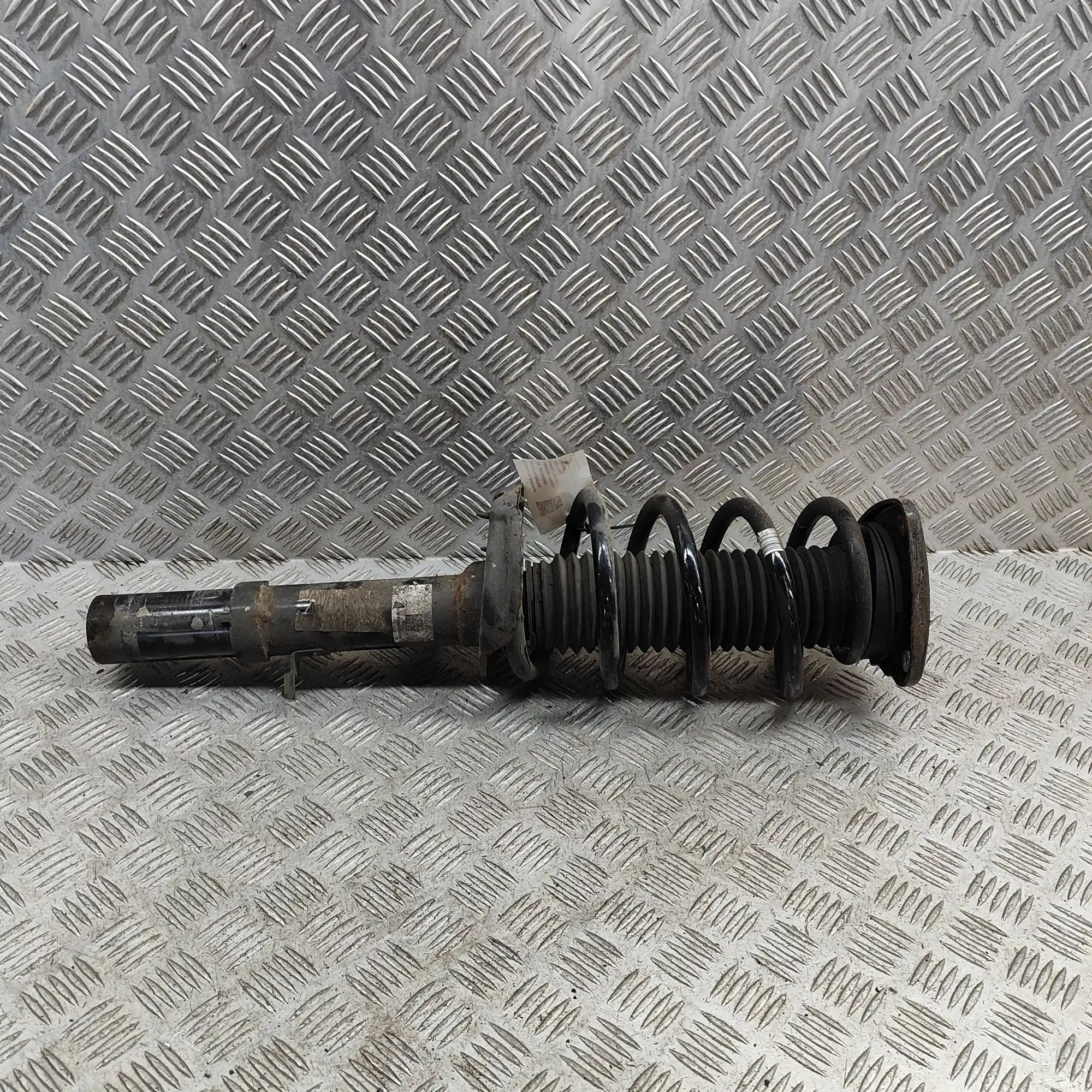 Volvo XC40 / EX40 Shock absorber — front right Shock absorber — front right — VOLVO XC40 (2018...