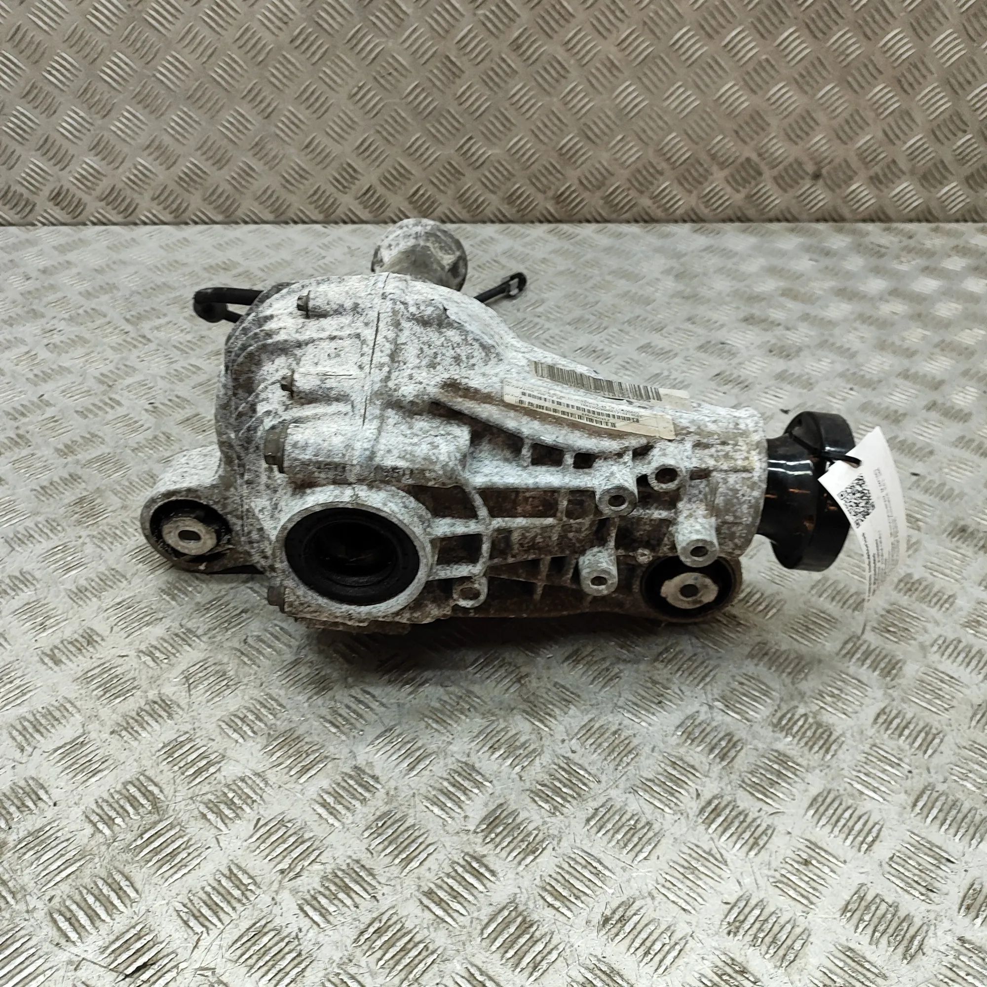 Mercedes-Benz A (W169) etutasauspyörästö Front differential — MERCEDES BENZ ML-CLASS (W1...