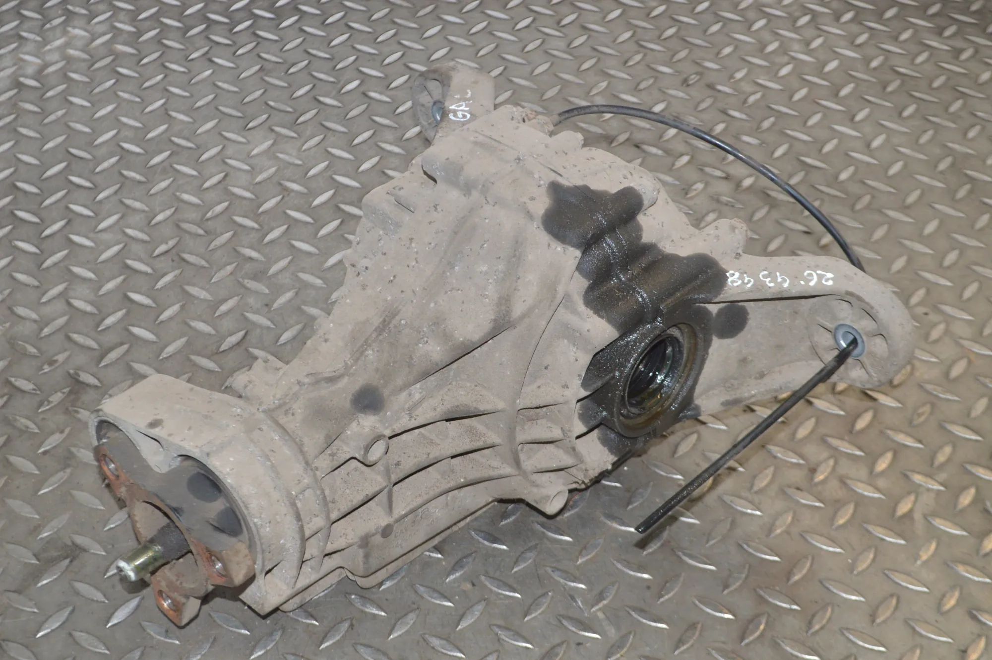 Mercedes-Benz A (W169) takatasauspyörästö Rear differential — MERCEDES BENZ ML-CLASS (W16...