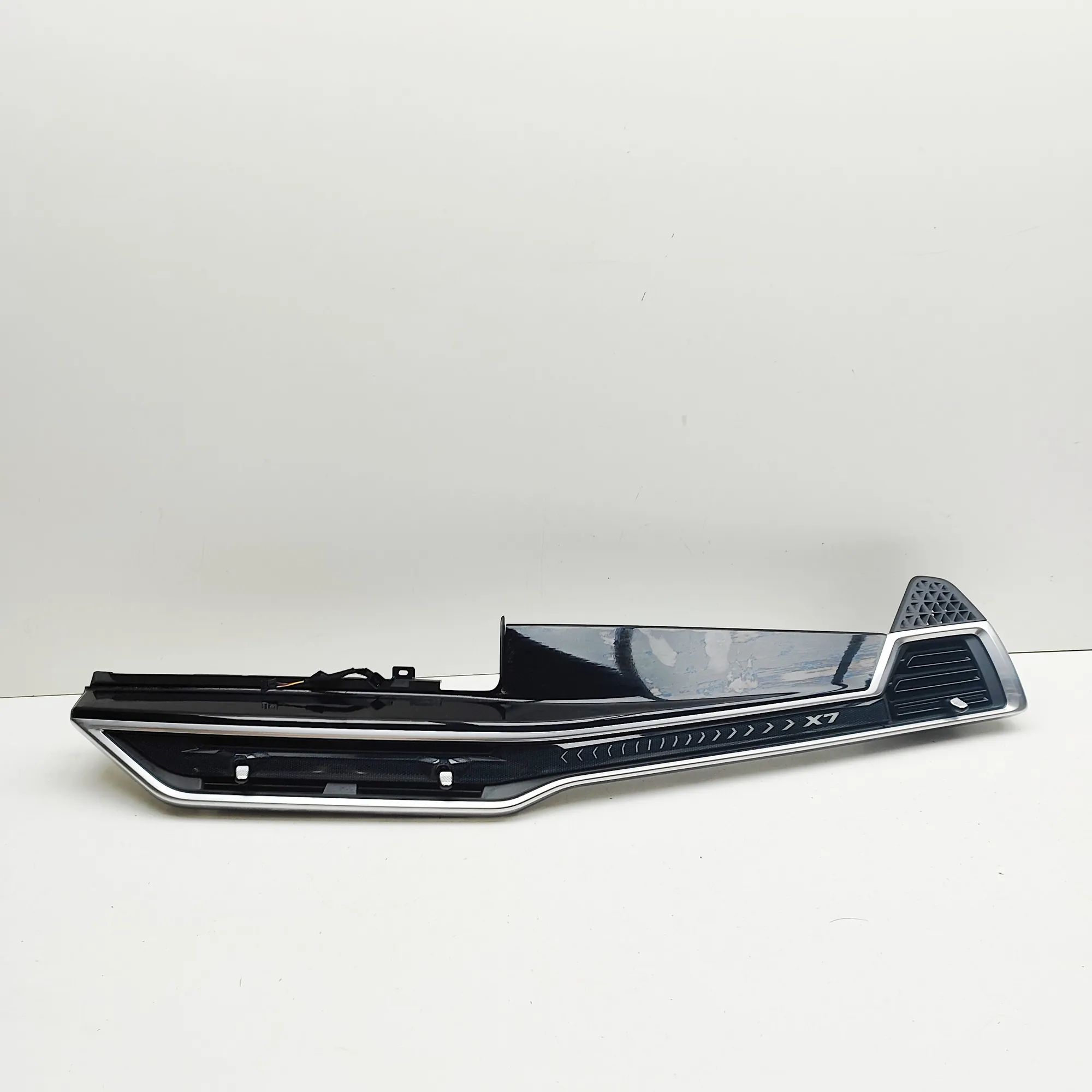 BMW X7 (G07) Dashboard Trim