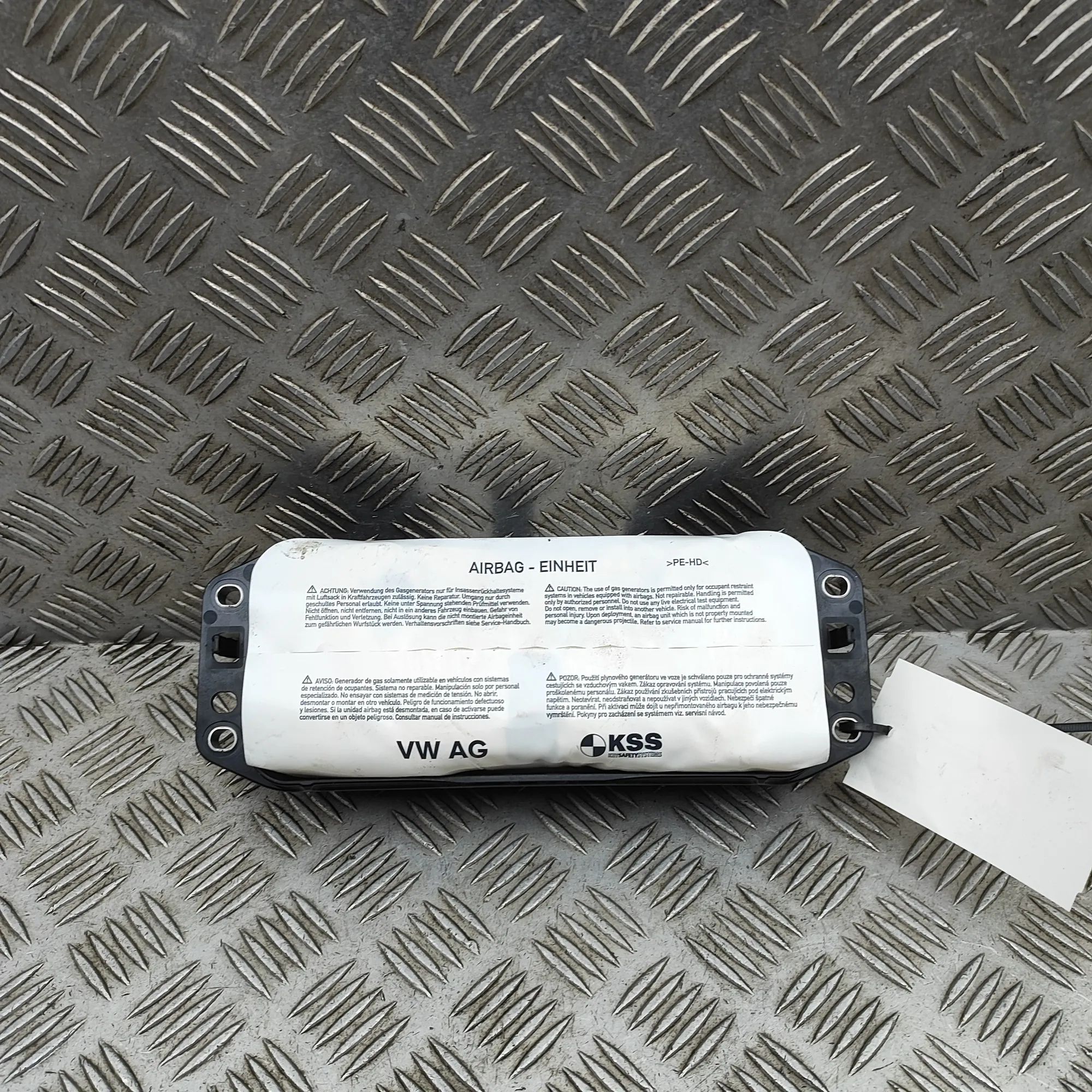 Volkswagen Touareg Dashboard Safety Bag SRS Dashboard Safety Bag SRS — VW TOUAREG (CR7) (20...