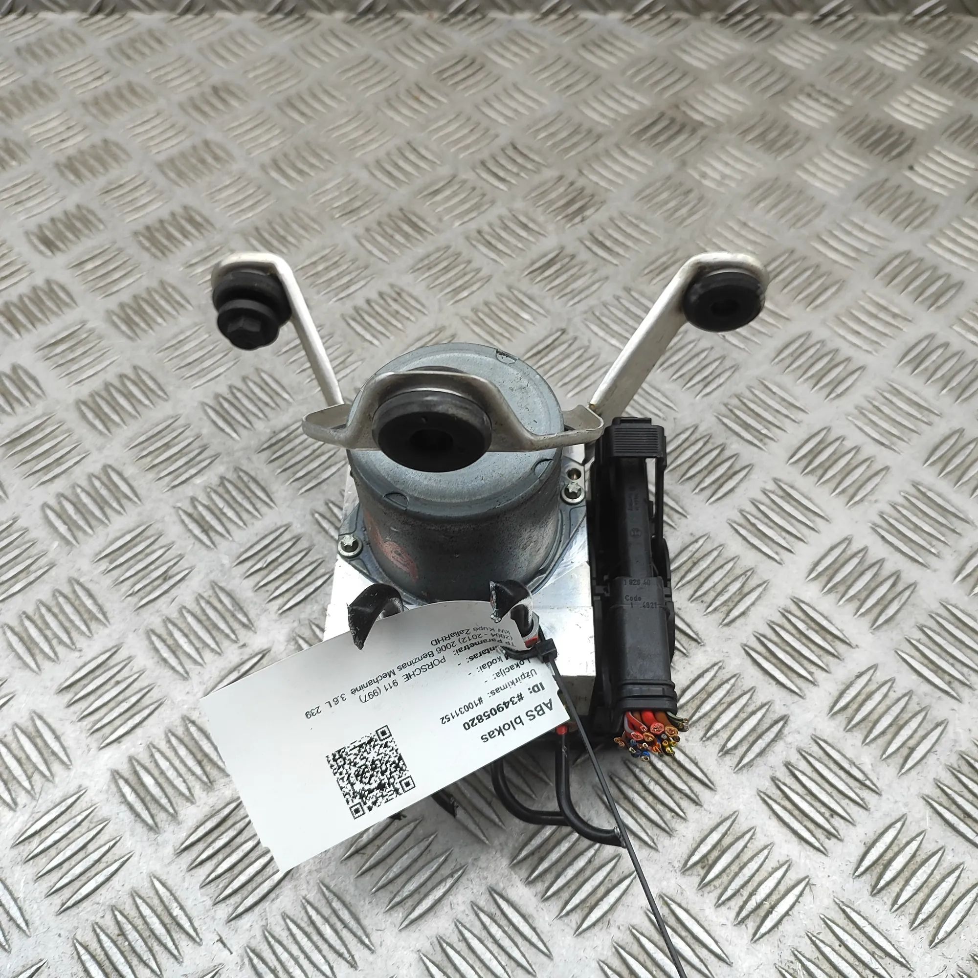 Porsche 911 (997) ABS pump ABS Pump — PORSCHE 911 (997) (2004-2013) — 9973...