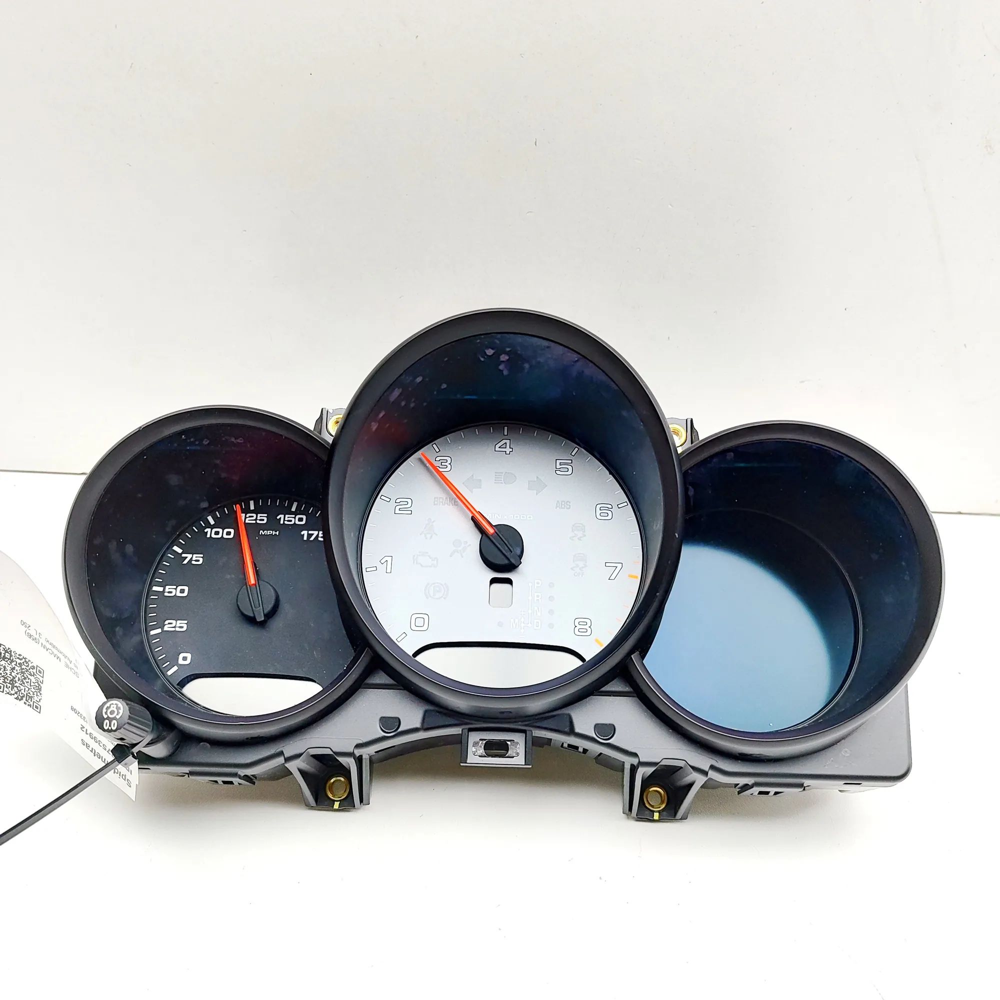 Porsche Macan Instrument Cluster Speedometer Instrument Cluster Speedometer — PORSCHE MACAN ...