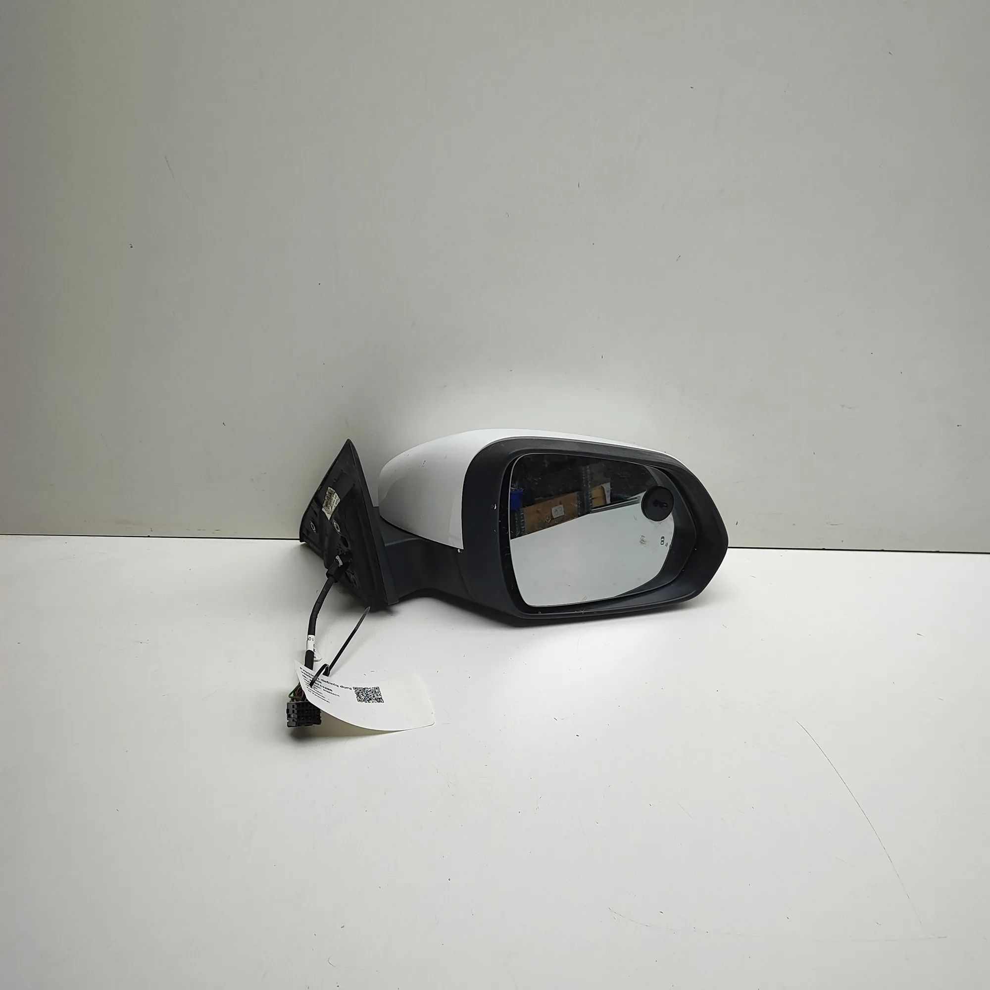 MG ZS Right Side Wing Mirror Right Side Wing Mirror — MG ZS (SUV) (2017-PRES...